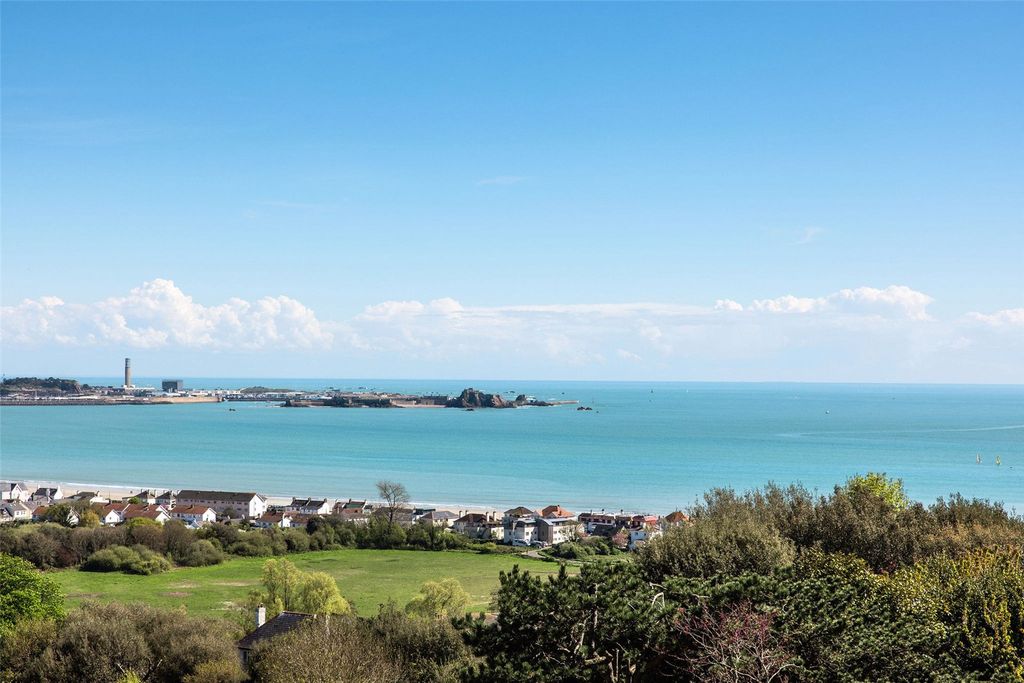 Additional image 2 of 6 bed detached house for saleLe Vieux Beaumont, St Peter, Jersey JE3