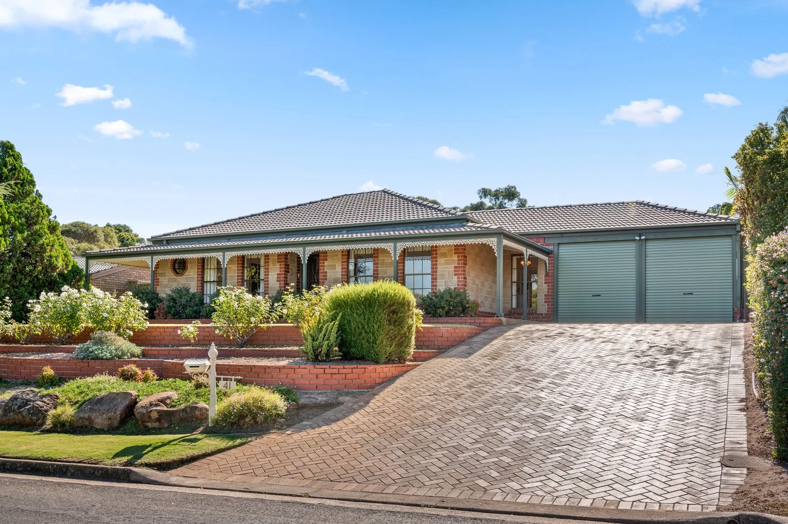41 Grevillea Road, Aberfoyle Park SA 5159