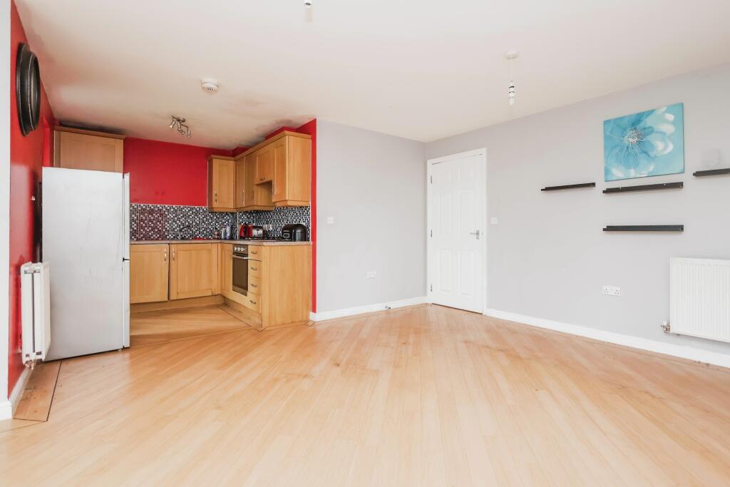 Starling Grove, Castle Bromwich, B36 photo 2