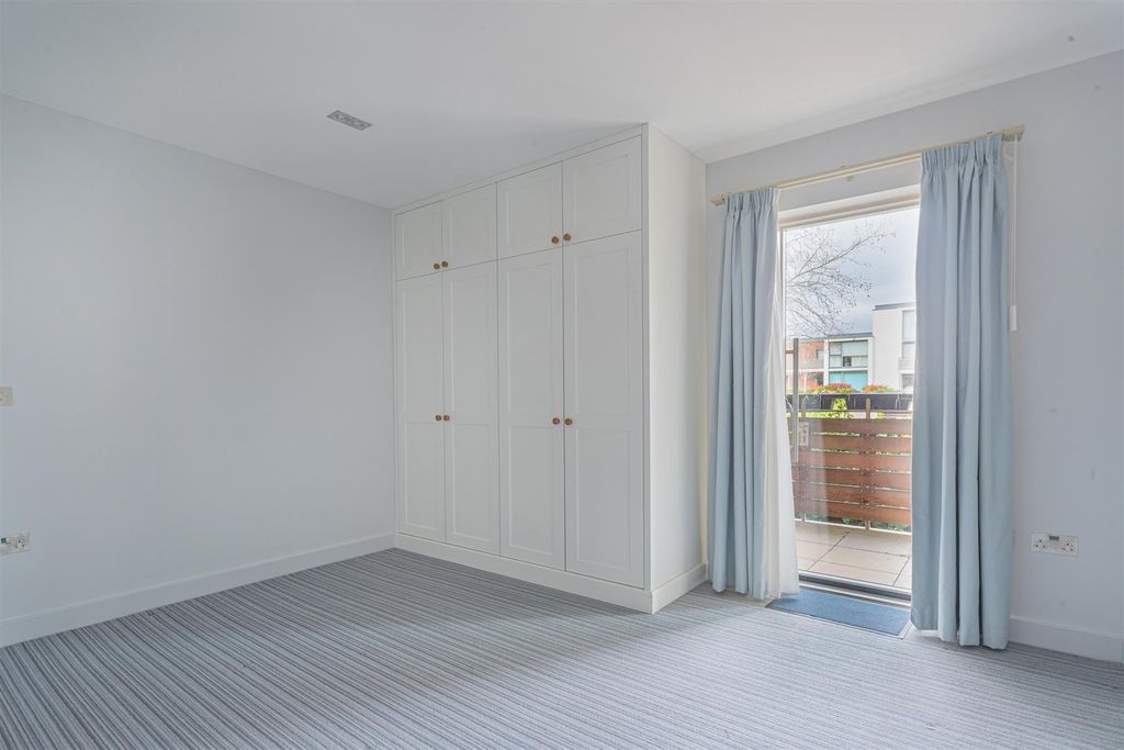 Additional image 9 of 2 bed flat for saleBirch Close, Corsham SN13