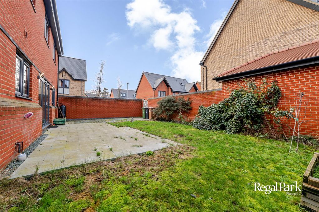 Additional image 32 of 5 bed detached house for saleMemorial Way, Peterborough PE3
