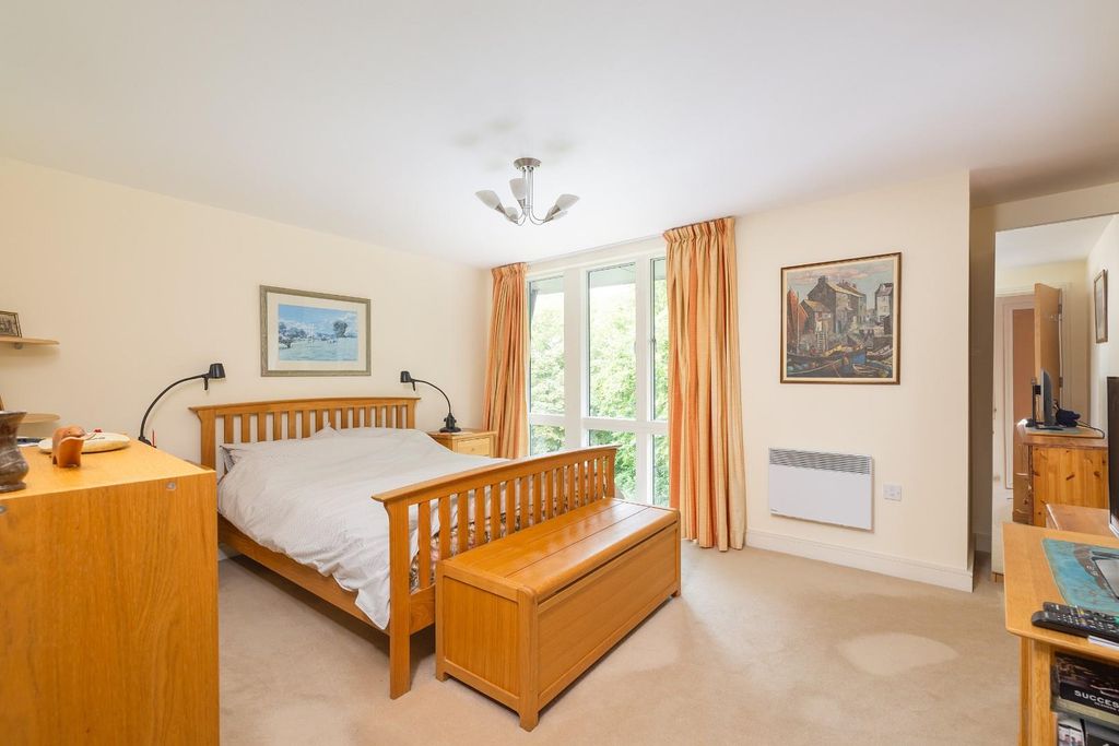 Additional image 4 of 3 bed flat for saleRedland Court Road, Redland BS6