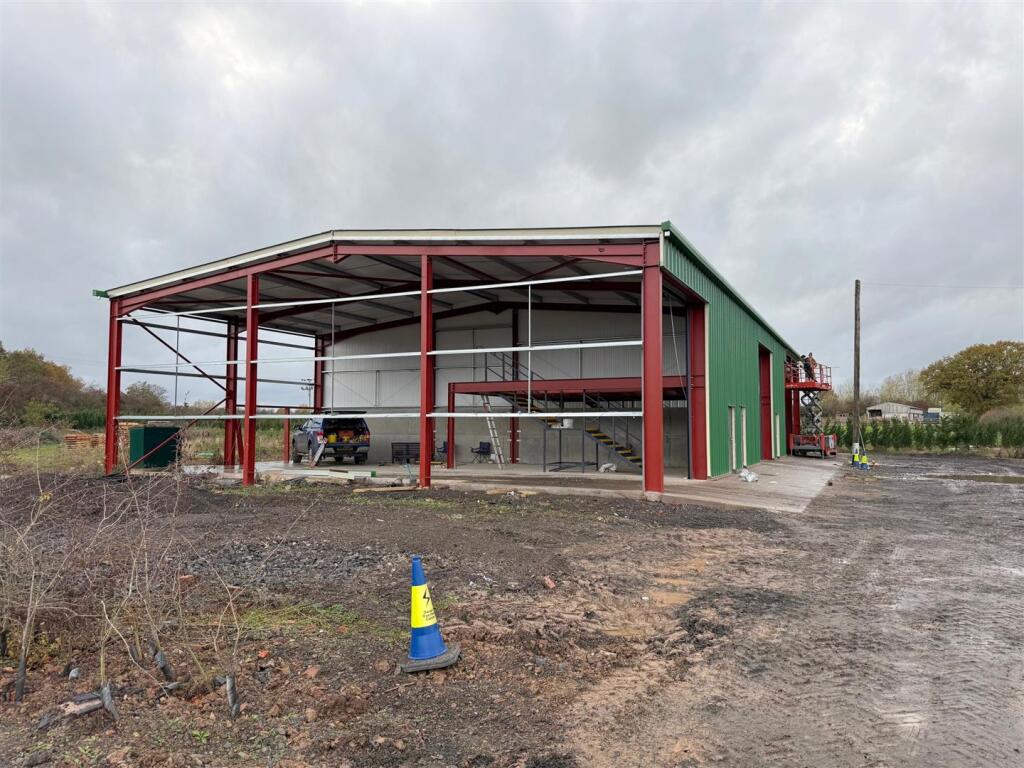 Additional image 31 of Droitwich Road, Bromsgrove B60 4DD