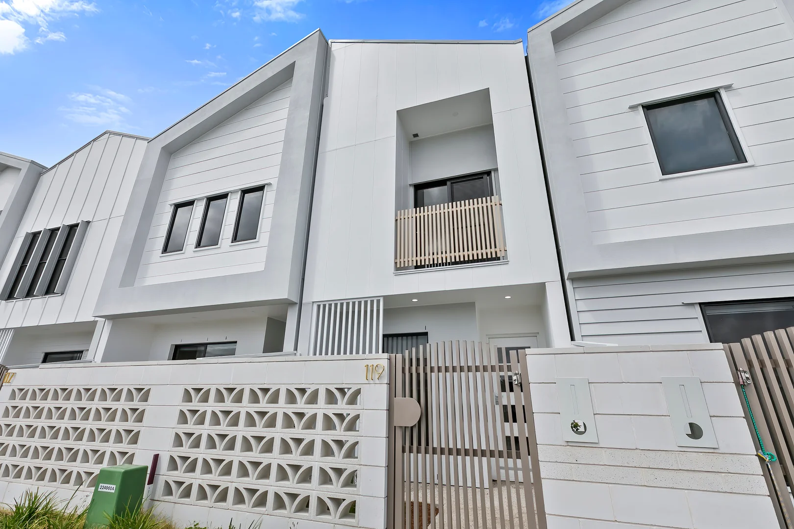 113 Charlotte Ave, Nirimba QLD 4551 photo 2