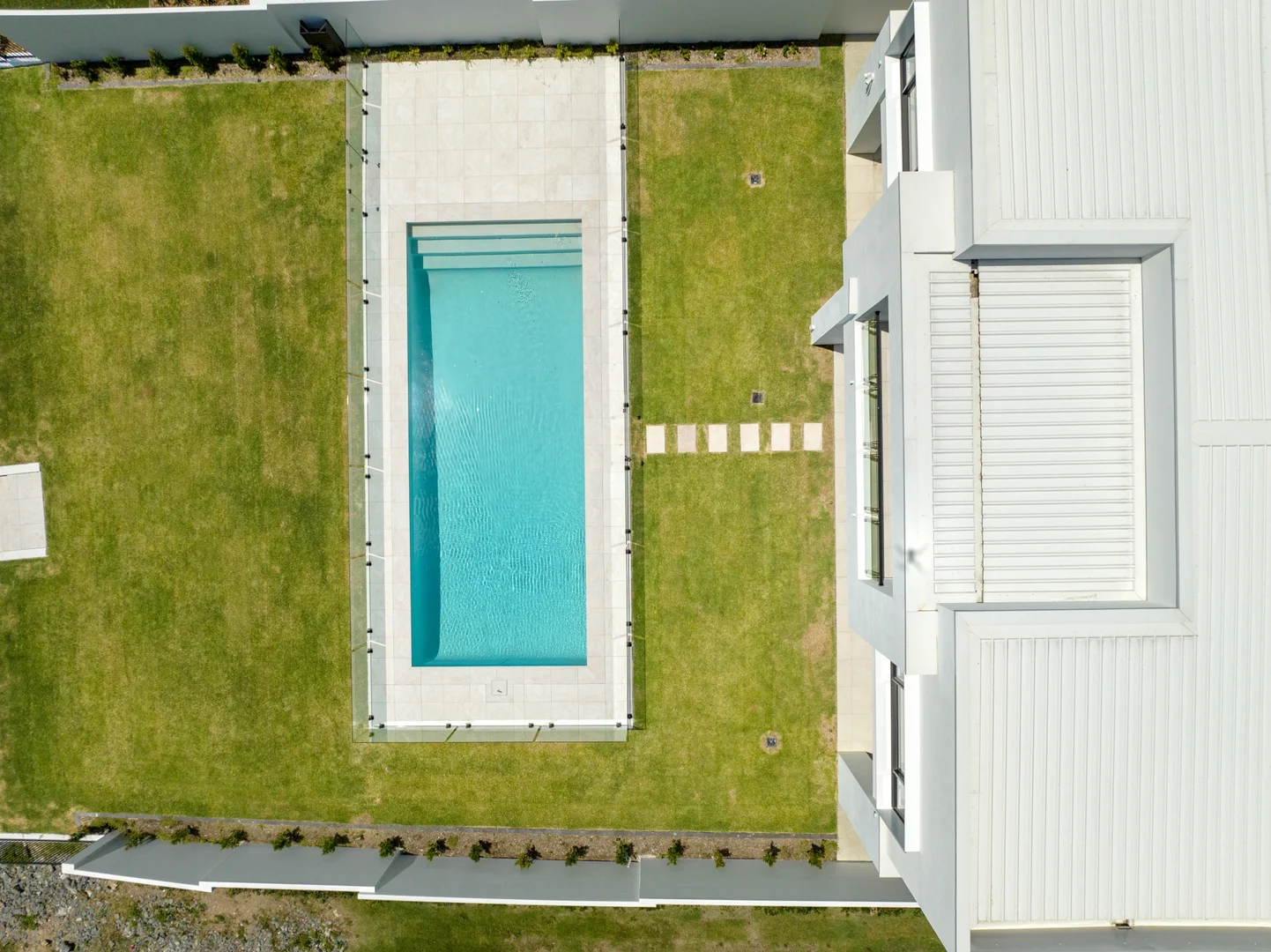 Additional image 35 of 8 Lake Serenity Boulevard, Helensvale QLD 4212