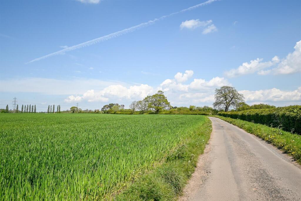 Additional image 44 of Oak View Farm, Pessall Lane, Edingale, B79