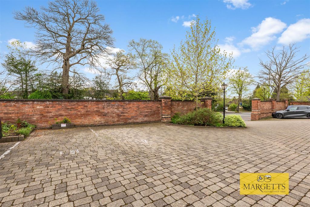 Additional image 28 of 2 bed flat for saleSouthcotes, Warwick New Road, Royal Leamington Spa CV32