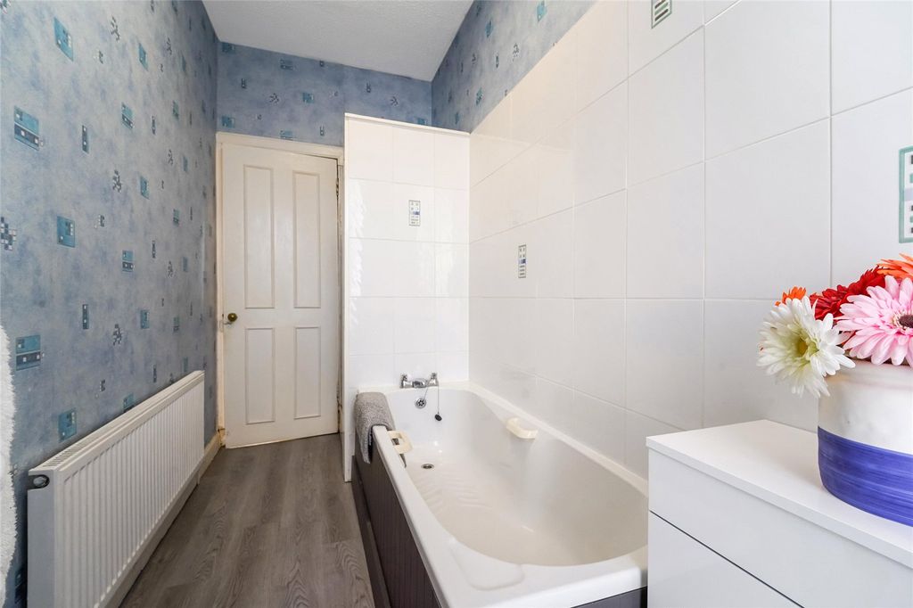Additional image 11 of 2 bed flat for saleBrisbane Road, Largs, North Ayrshire KA30