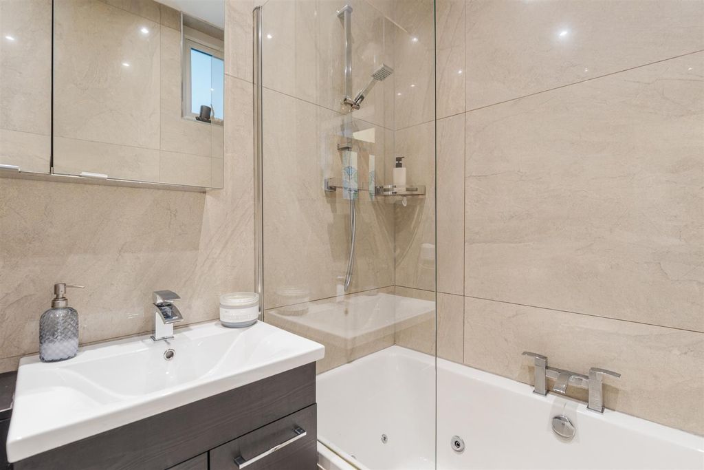 Additional image 23 of 2 bed flat for saleClydeshore Road, Dumbarton G82