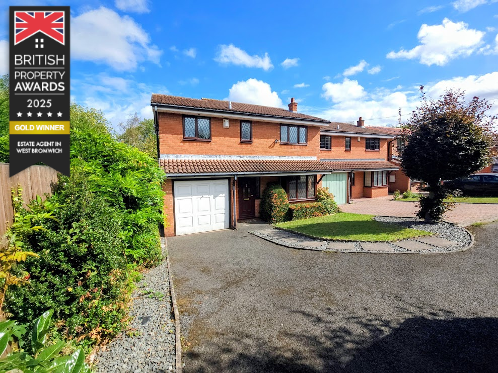Whitworth Drive, West Bromwich, B71