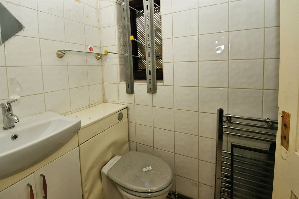 Additional image 9 of 1 bed flat for saleQueen Street, Scunthorpe DN16