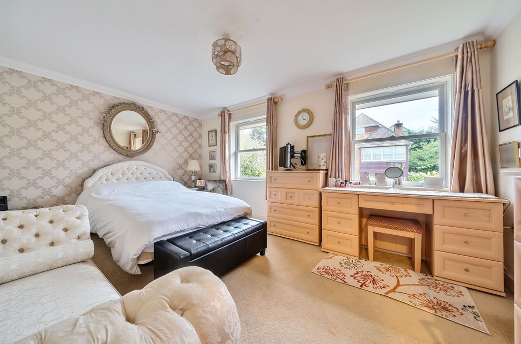 Additional image 6 of 5 bed detached house for saleCleek Drive, Bassett, Southampton, Hampshire SO16