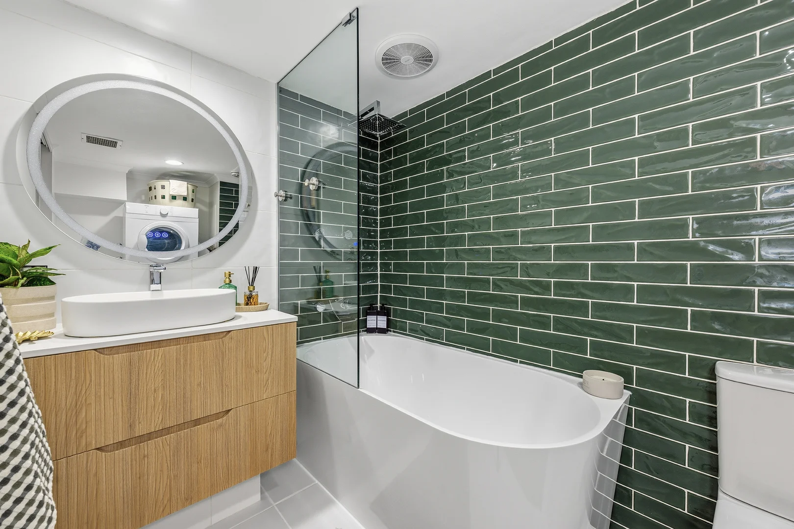 Additional image 9 of 5E/2 Nineteenth Avenue, Palm Beach QLD 4221
