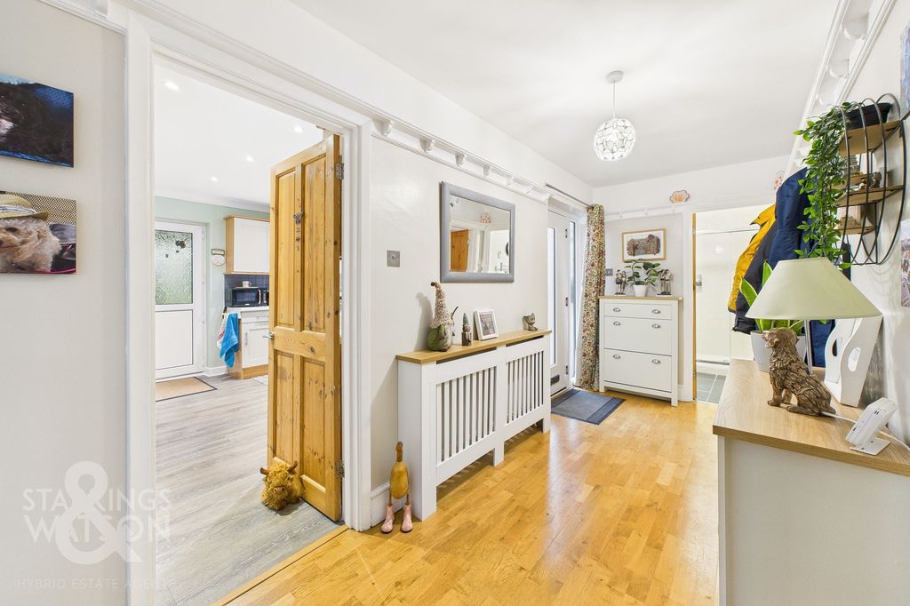 Additional image 6 of 3 bed detached bungalow for saleChurch Road, Yelverton, Norwich NR14