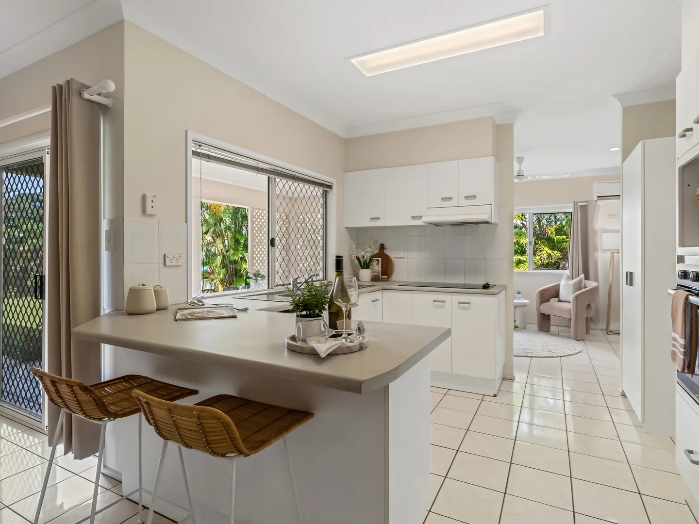 Additional image 14 of 7 Grimes Close, Kanimbla QLD 4870