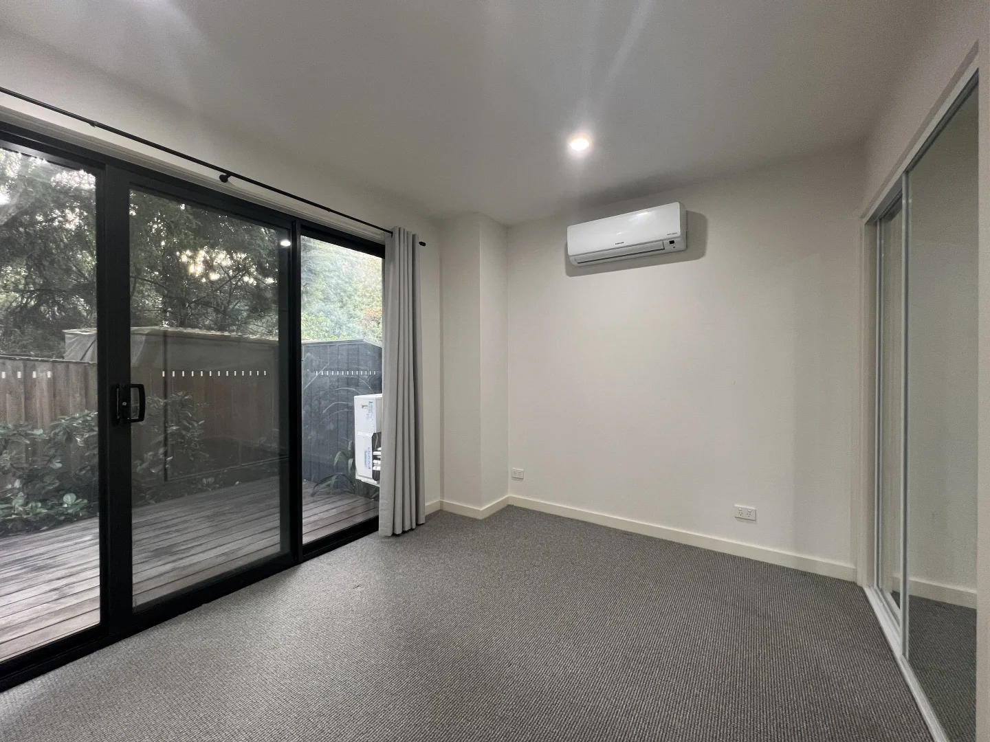 4 Station Walk, Box Hill VIC 3128 photo 4