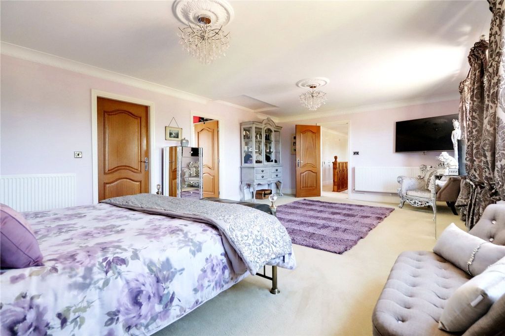 Additional image 26 of 6 bed detached house for saleGodnow Bridge, Crowle DN17