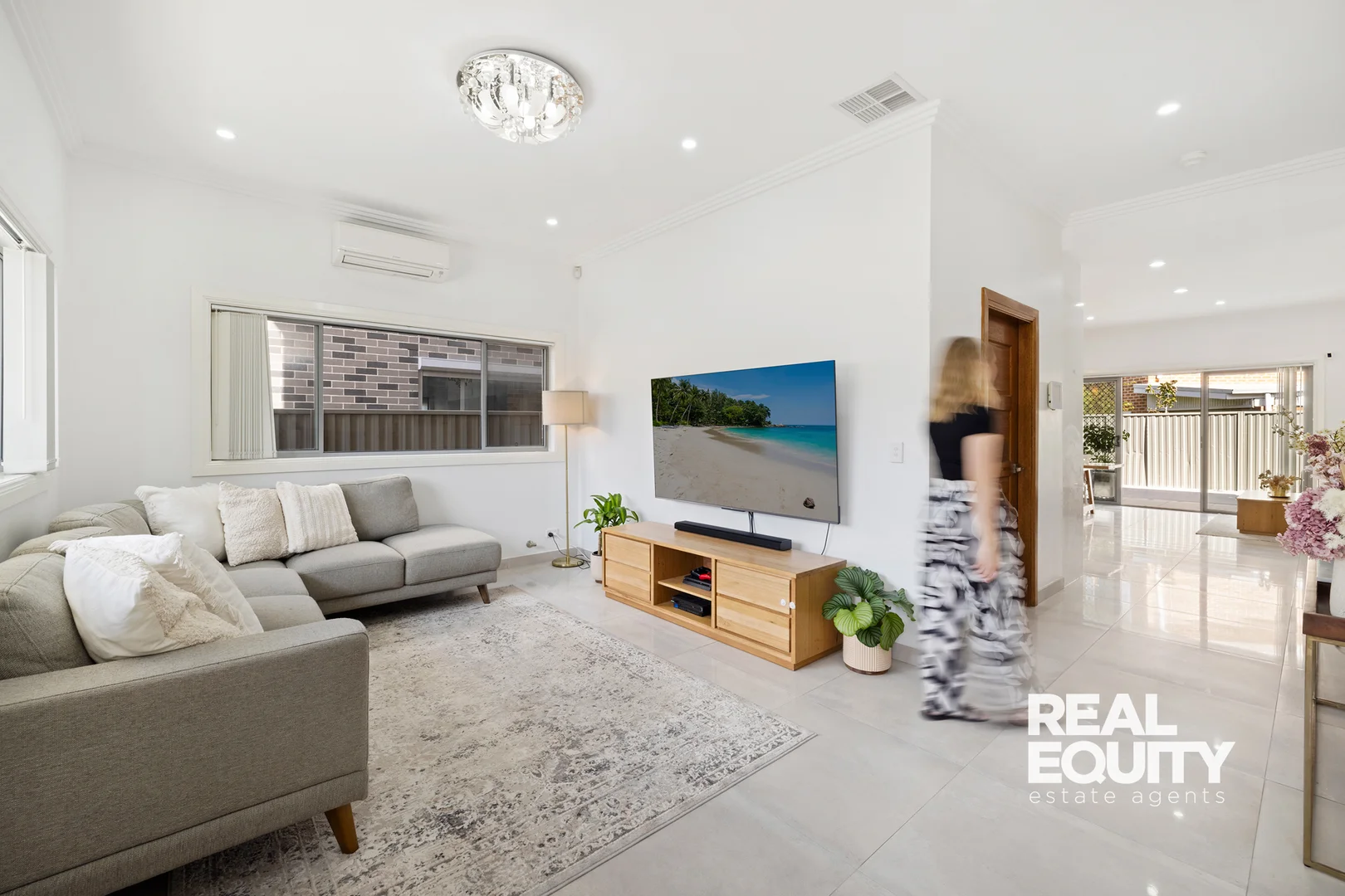 Additional image 2 of 21 Nottingham Crescent, Chipping Norton NSW 2170