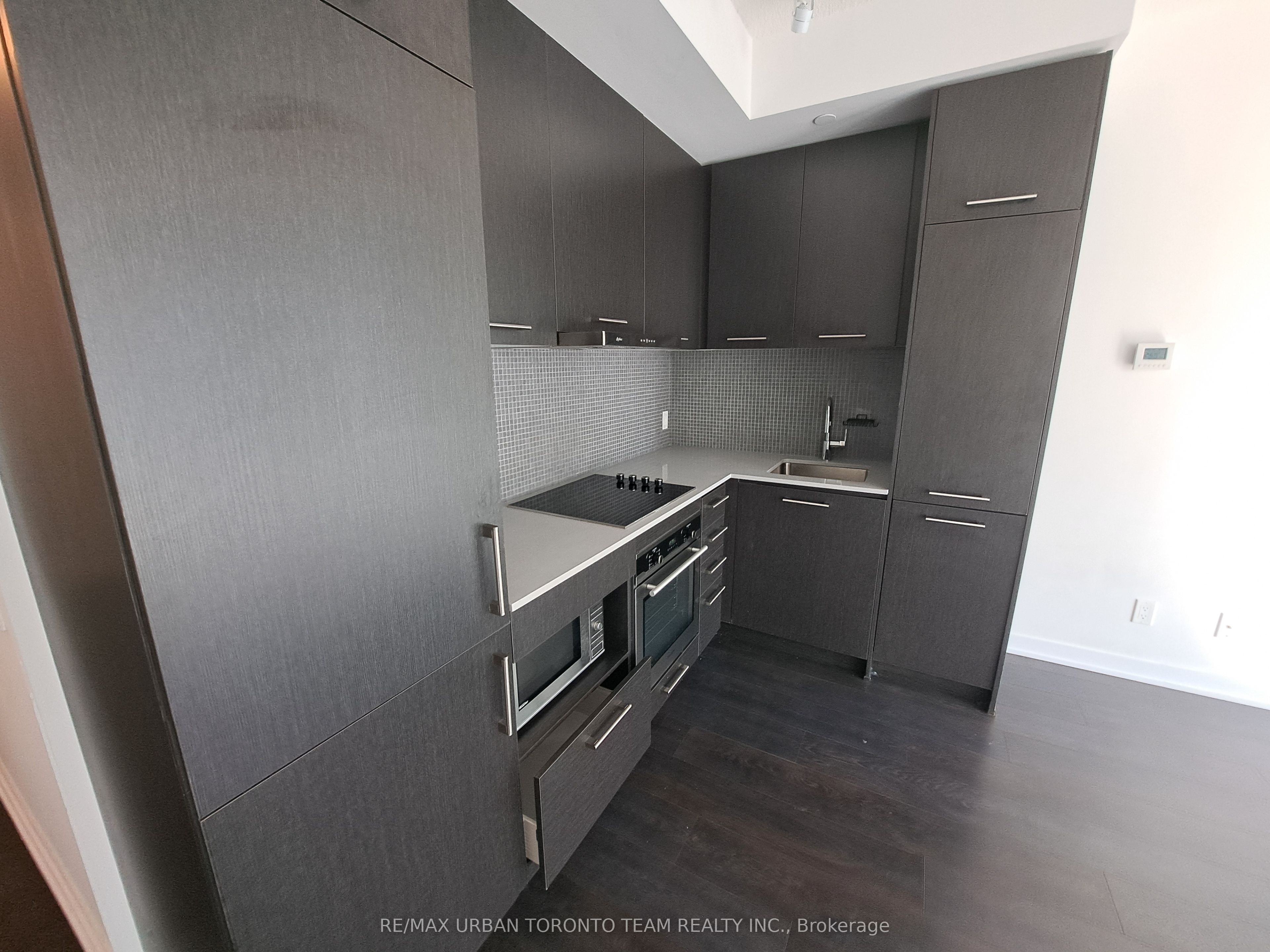 Additional image 5 of 3613-87 Peter Street, Toronto, ON, M5V 0P1