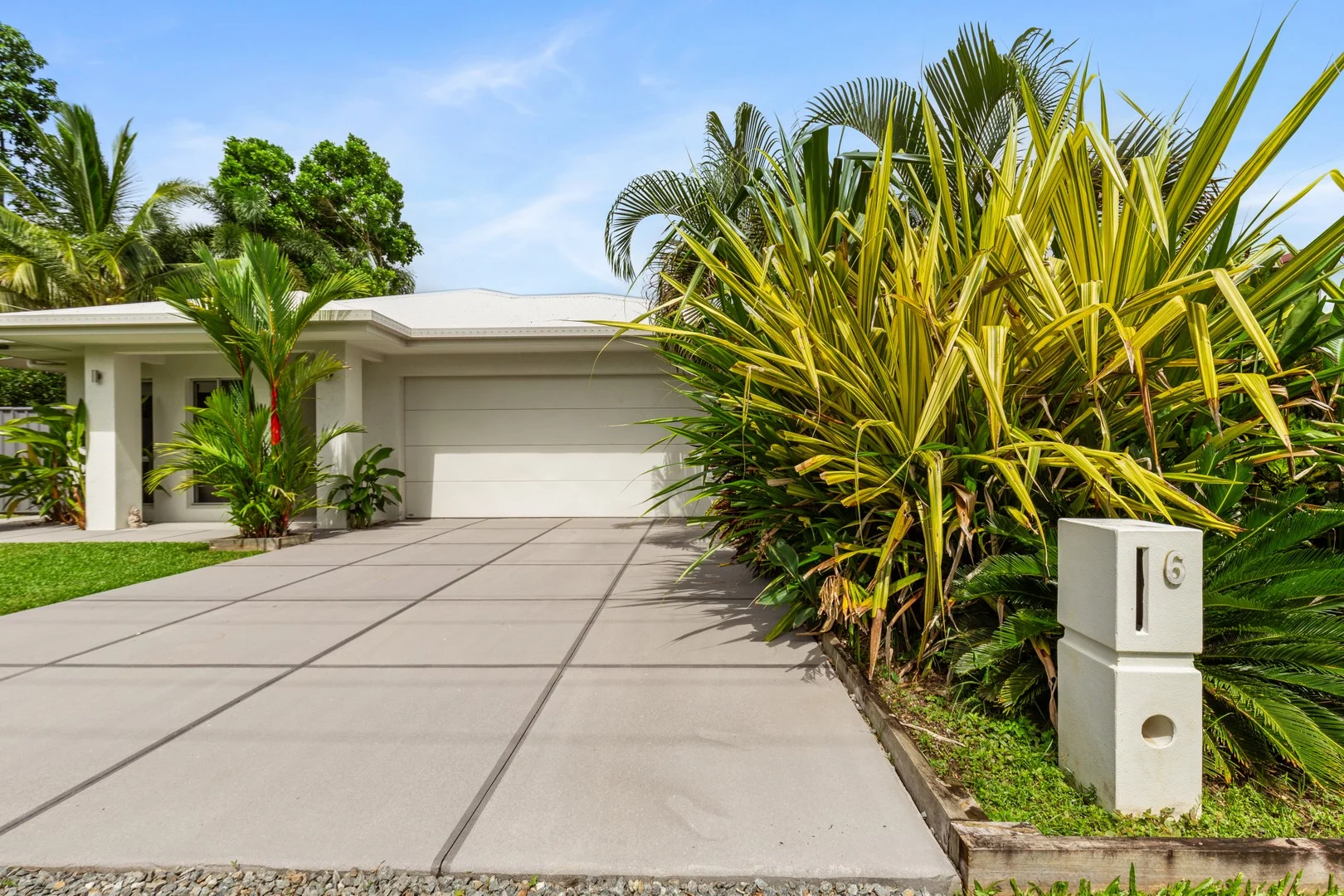 6 Palm Street, Cooya Beach QLD 4873