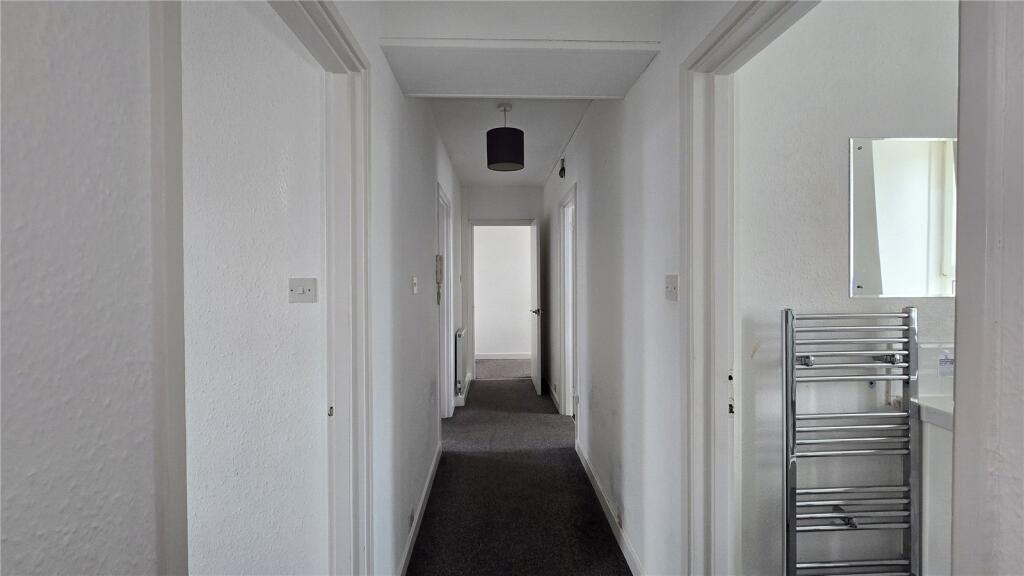 Salisbury Court, Aberdeen, AB10 photo 2