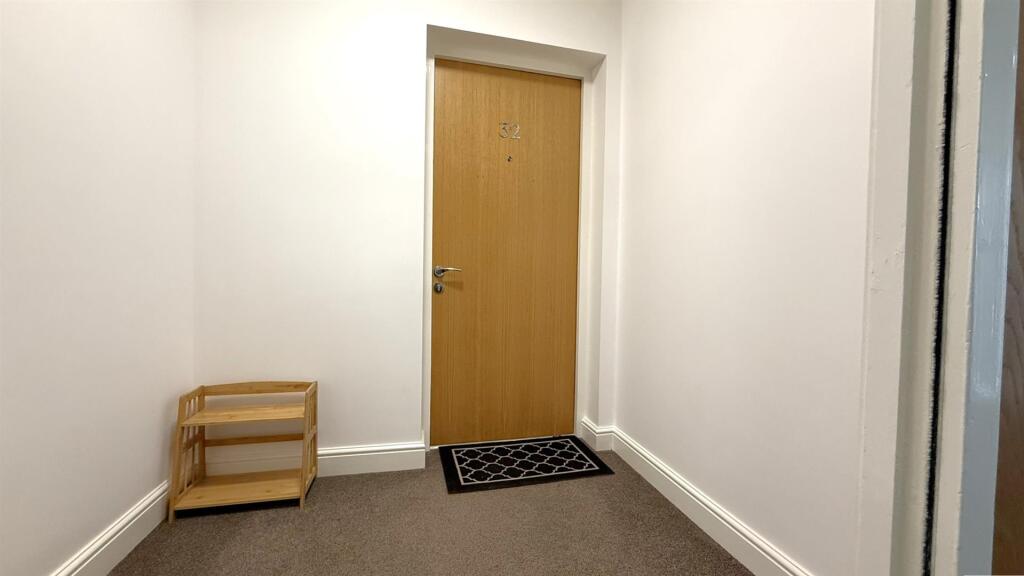 Additional image 13 of 28 Griffin Close, Northfield, Birmingham