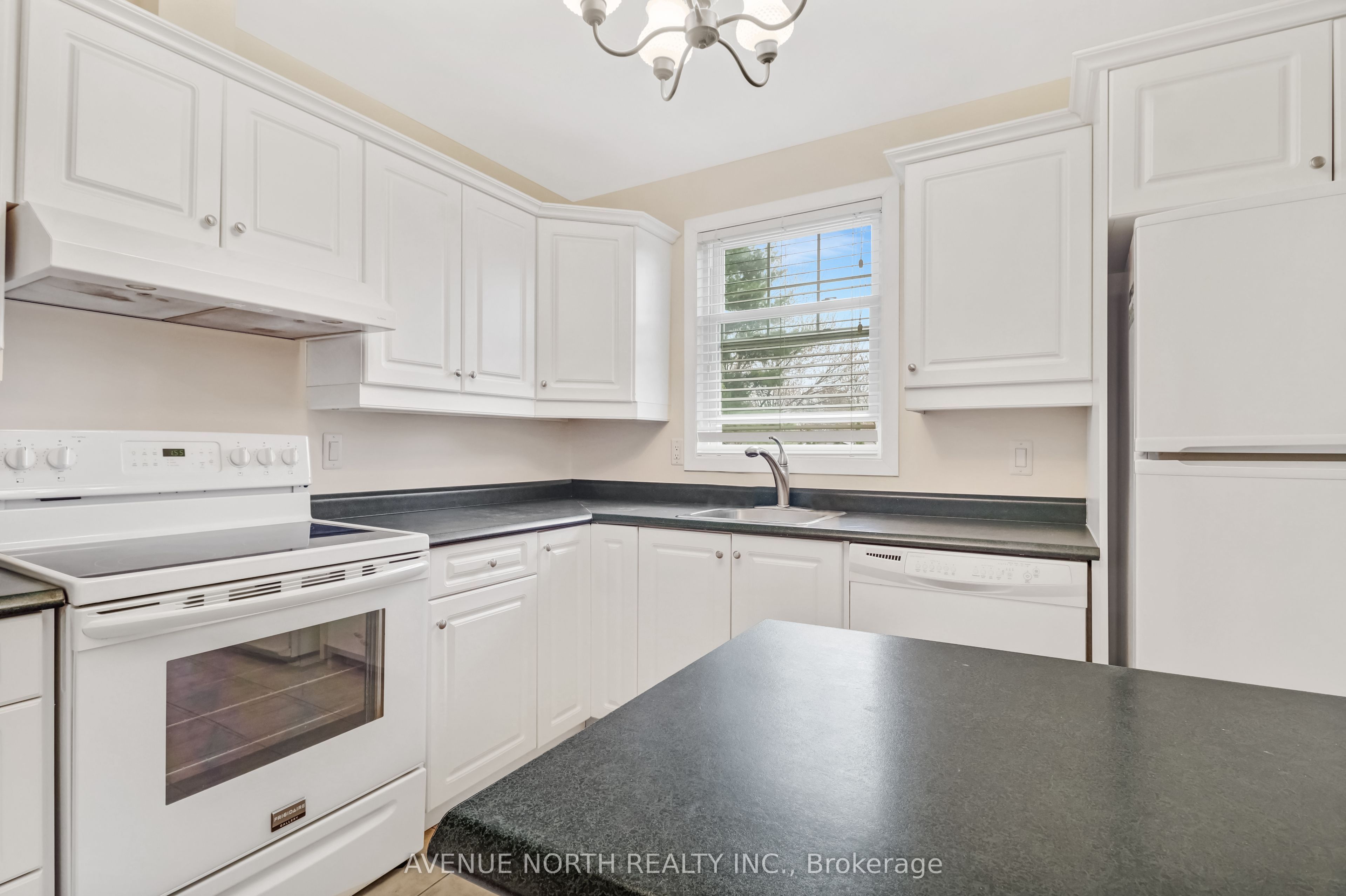 Additional image 6 of A-1420 Matheson Road, Ottawa, ON, K1J 8B6