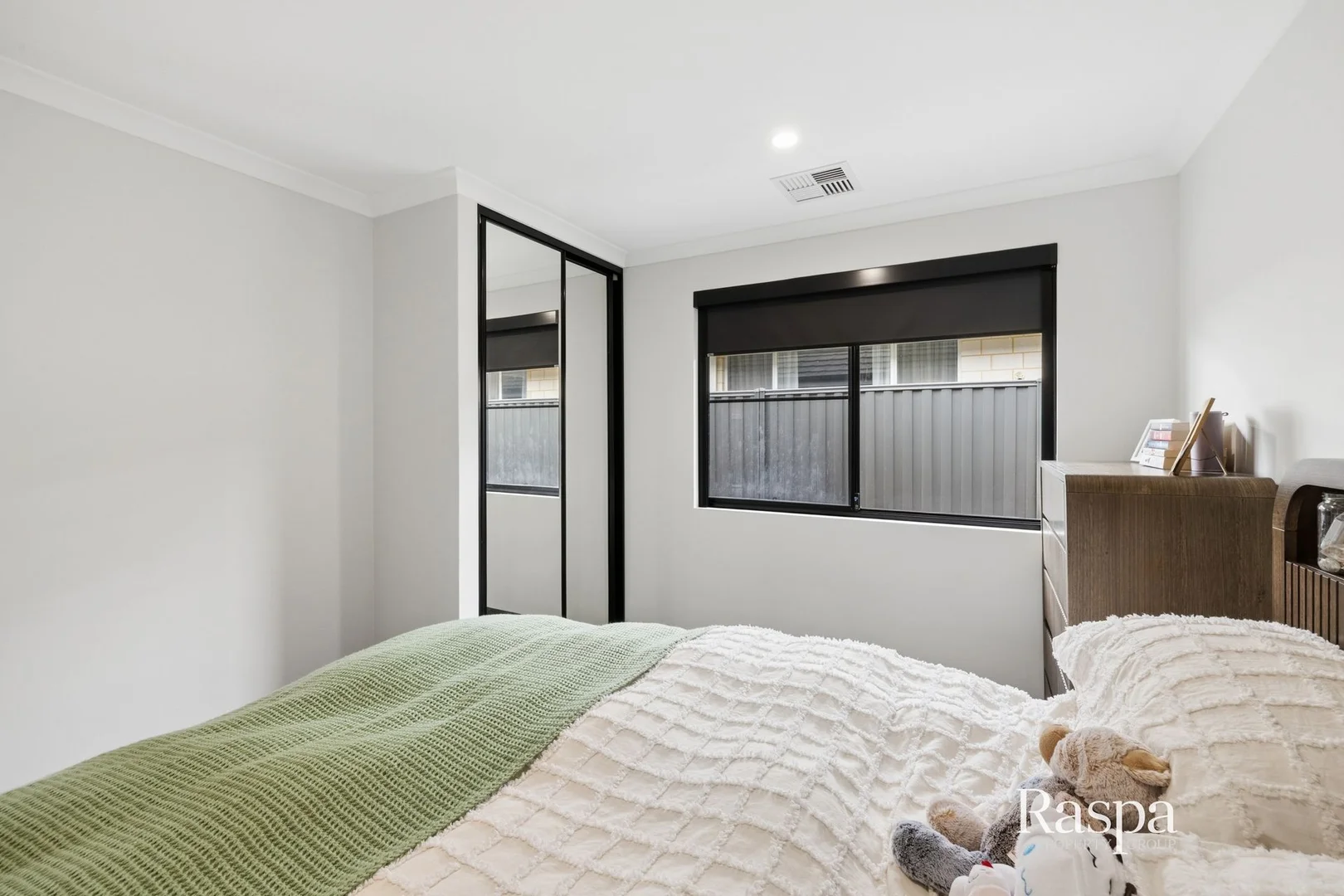 Additional image 18 of 7 Marl Way, Piara Waters WA 6112