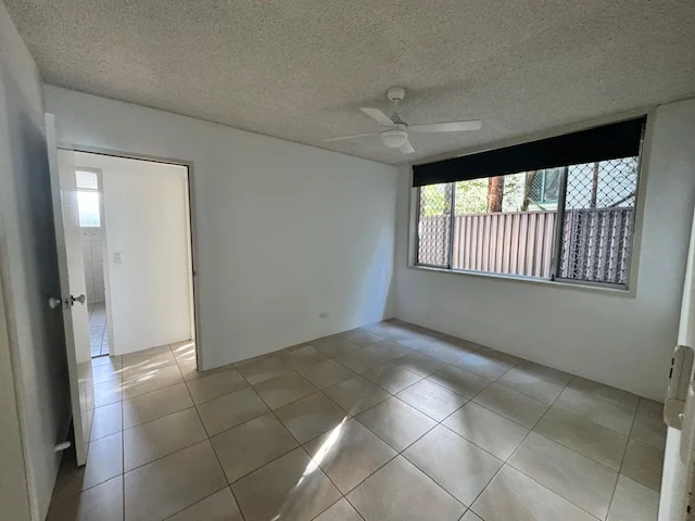 Additional image 7 of 2/40 Darrambal Street, Surfers Paradise QLD 4217