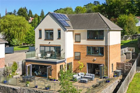 Bramble Drive, Sneyd Park, Bristol BS9