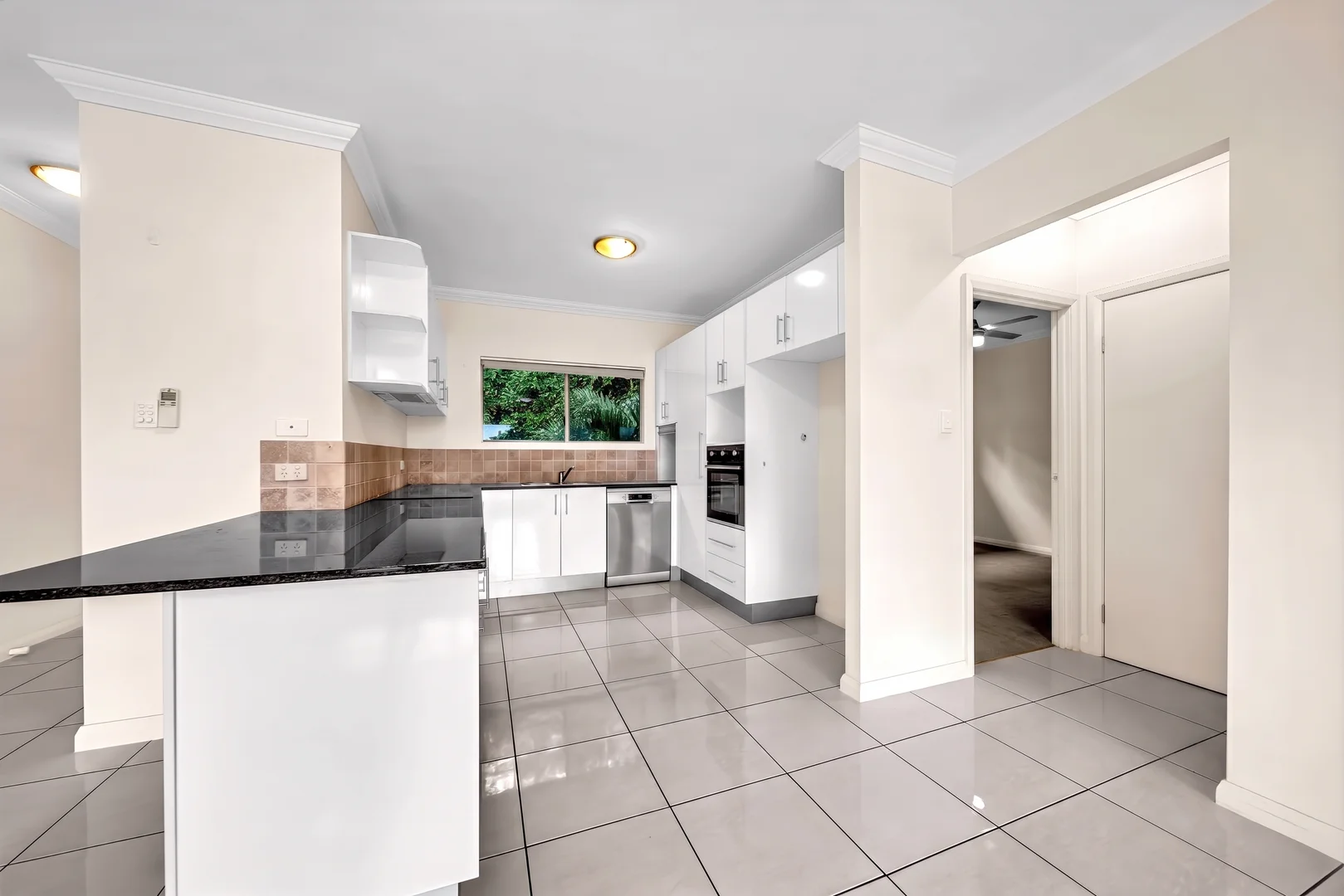 Additional image 4 of 44/3 Deloraine Close, Cannonvale QLD 4802