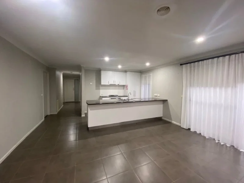 Additional image 2 of 30 Greythorn Road, Traralgon VIC 3844