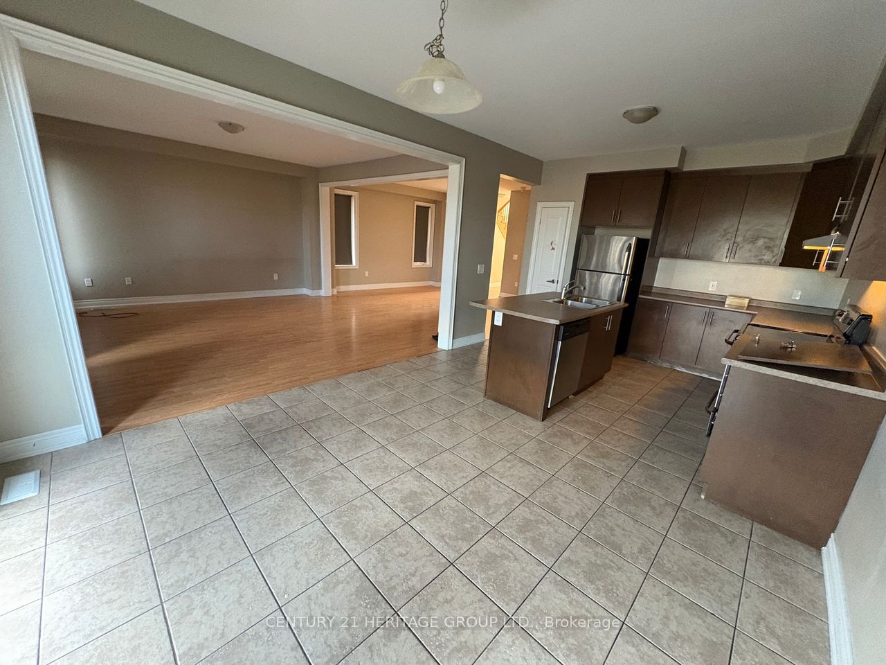 Additional image 6 of 135 Robert Wilson Crescent, Georgina, ON, L4P 4E5
