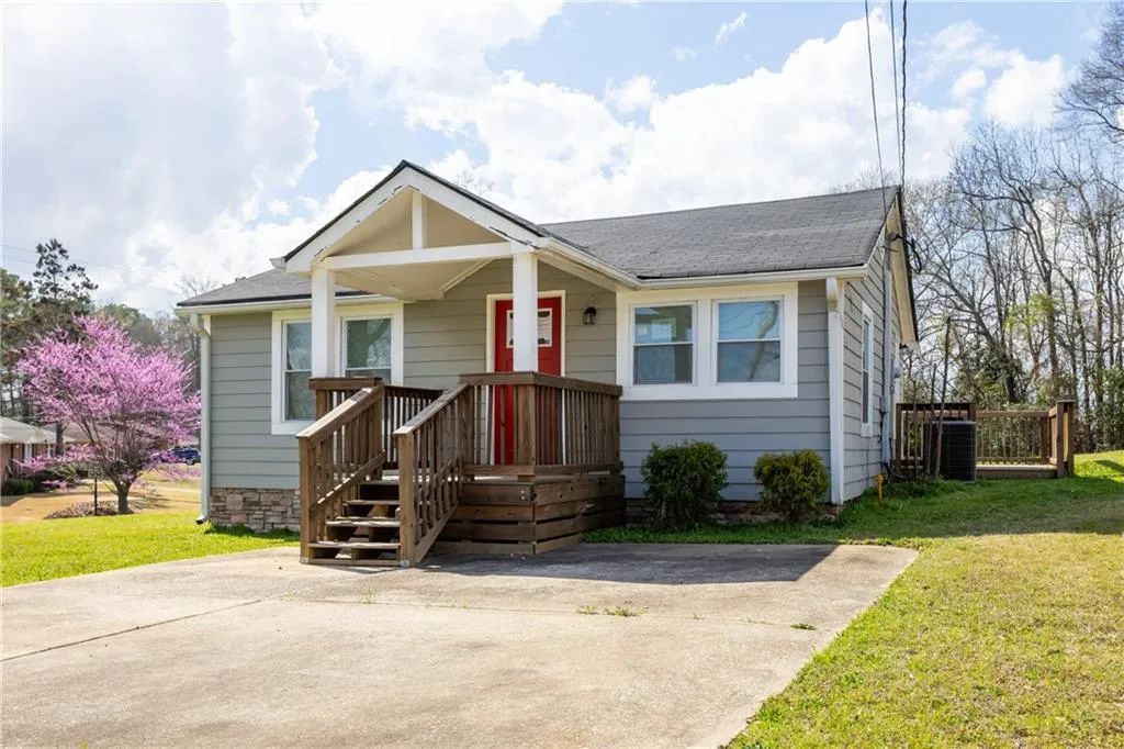 Additional image 2 of 1520 Clanton Street, Opelika, AL 36801