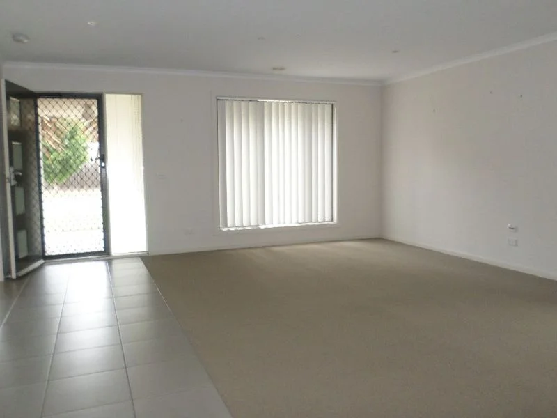 Sale VIC 3850 photo 3