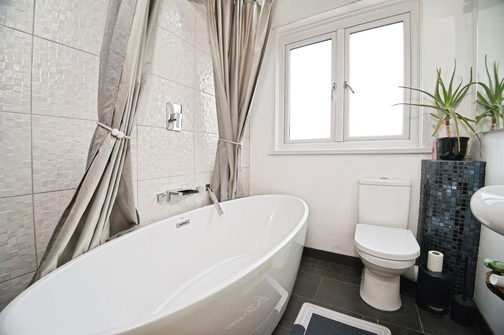 Additional image 15 of 3 bed detached bungalow for saleBlaen Y Fro, Pencoed, Bridgend CF35