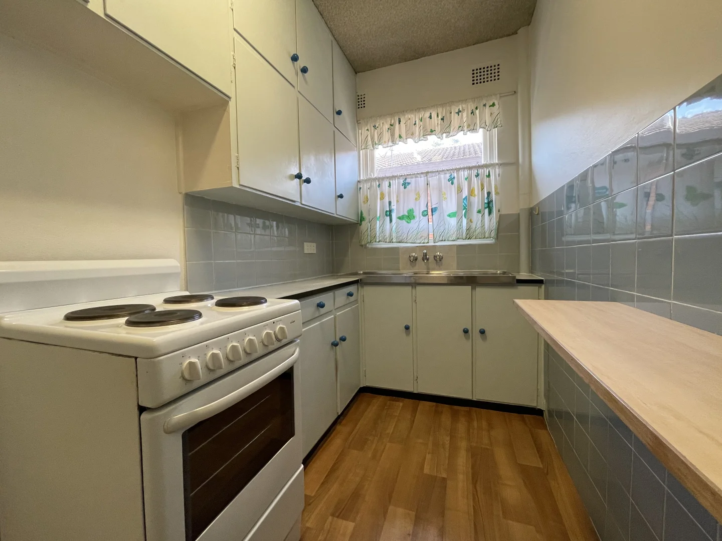 Additional image 3 of 2/17 Jubilee Avenue, Carlton NSW 2218