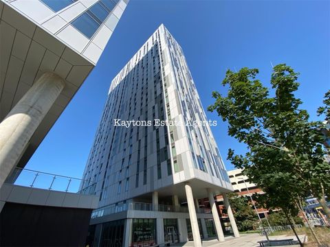 Michigan Point, Michigan Avenue, Salford M50