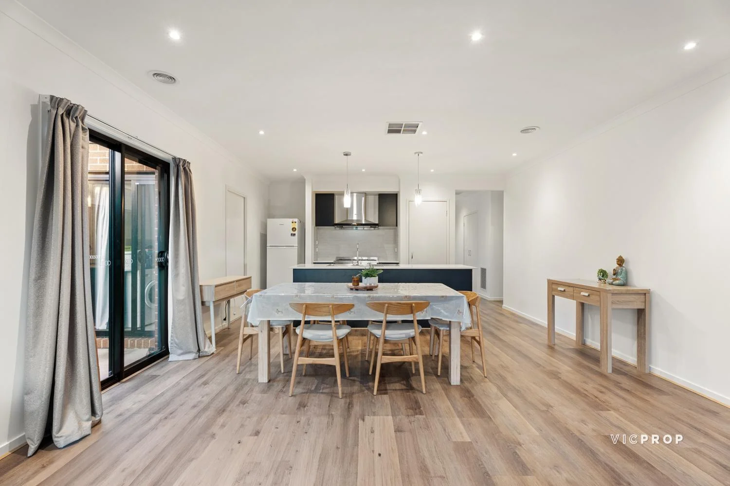Additional image 2 of 17 Slocum Road, Tarneit VIC 3029