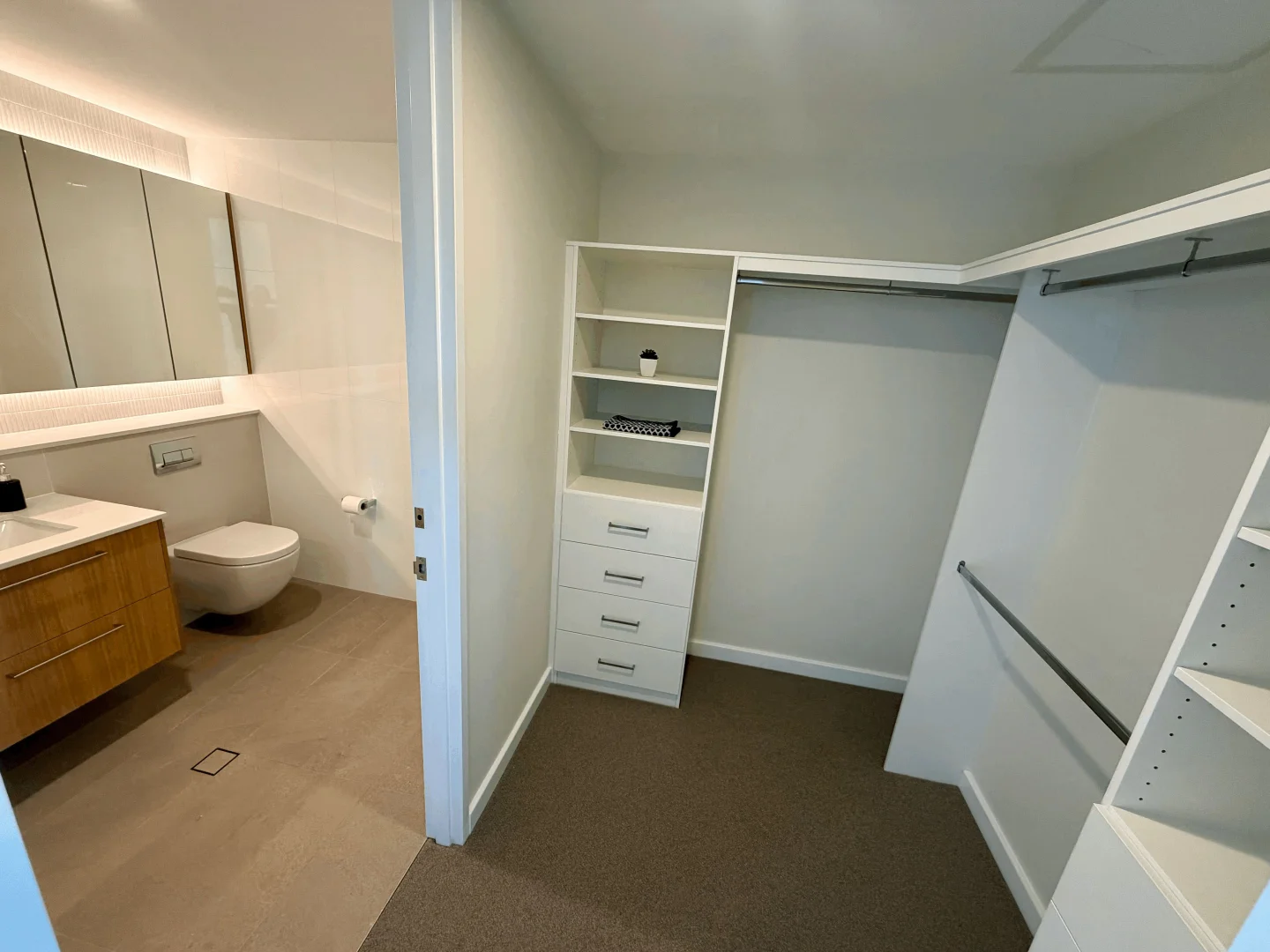 Additional image 5 of 409/10 Nautlius Avenue, Scarborough WA 6019