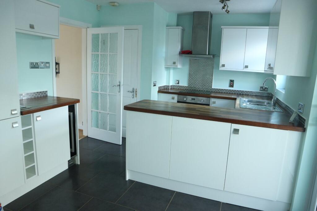Hampton Road, Knowle, Solihull, West Midlands, B93 photo 2