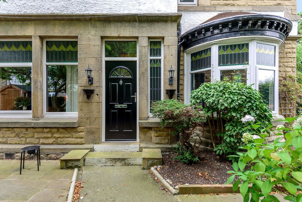 Additional image 23 of 4 bed terraced house for saleDragon Parade, Harrogate HG1