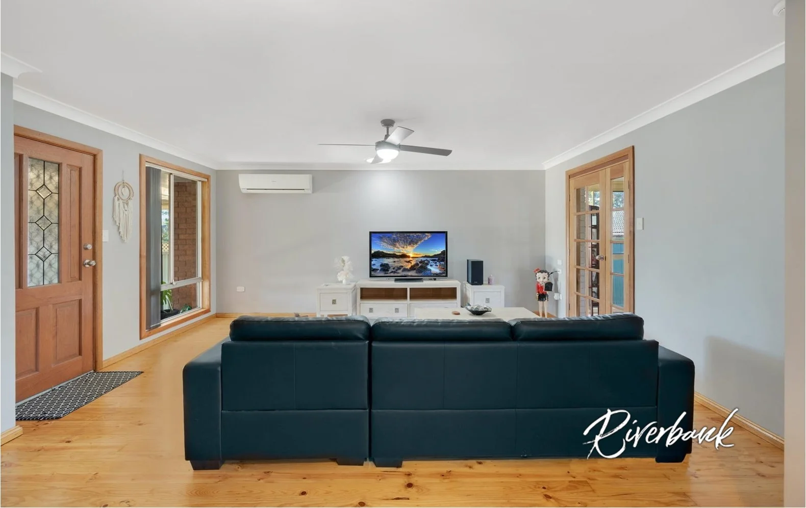 2 Grimley Close, Penrith NSW 2750 photo 4