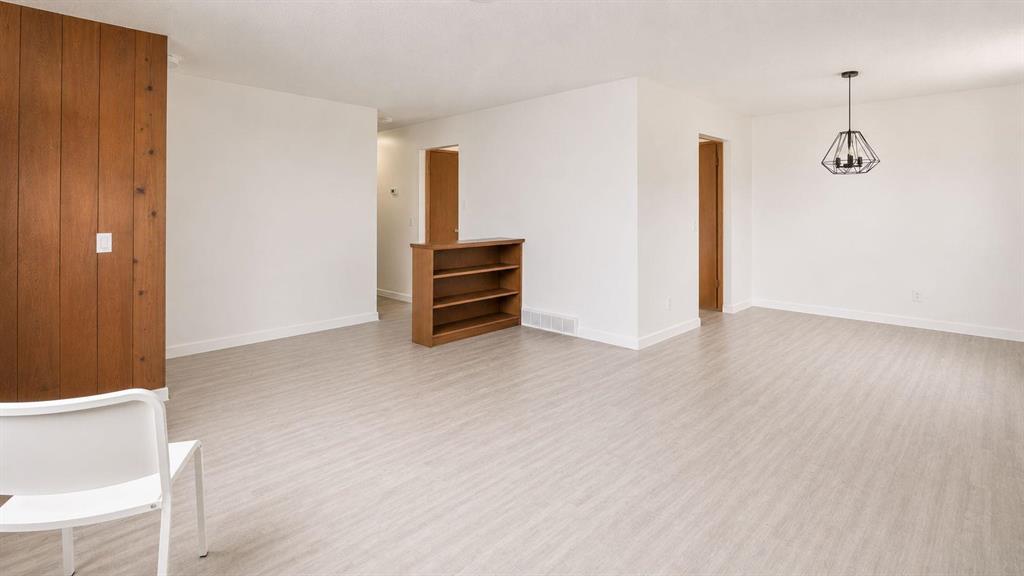 Additional image 5 of 4323 49 Street NE, Calgary, AB, T1Y2Z2