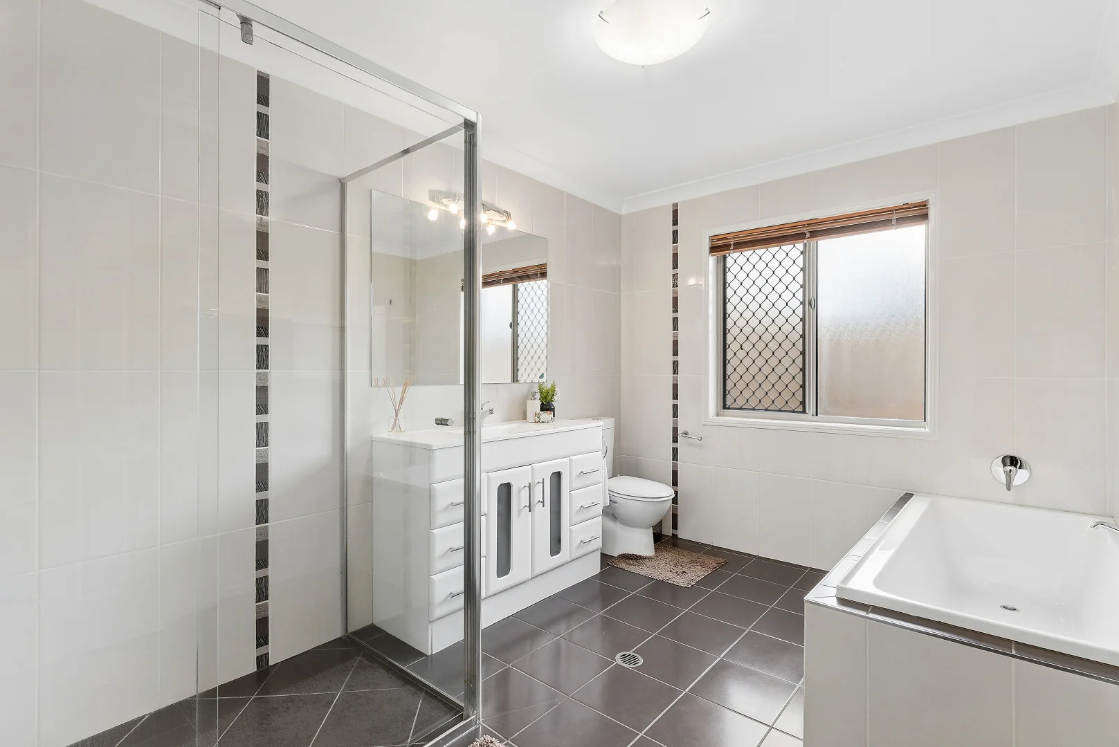 Additional image 12 of 40 Merlin Terrace, Kenmore QLD 4069