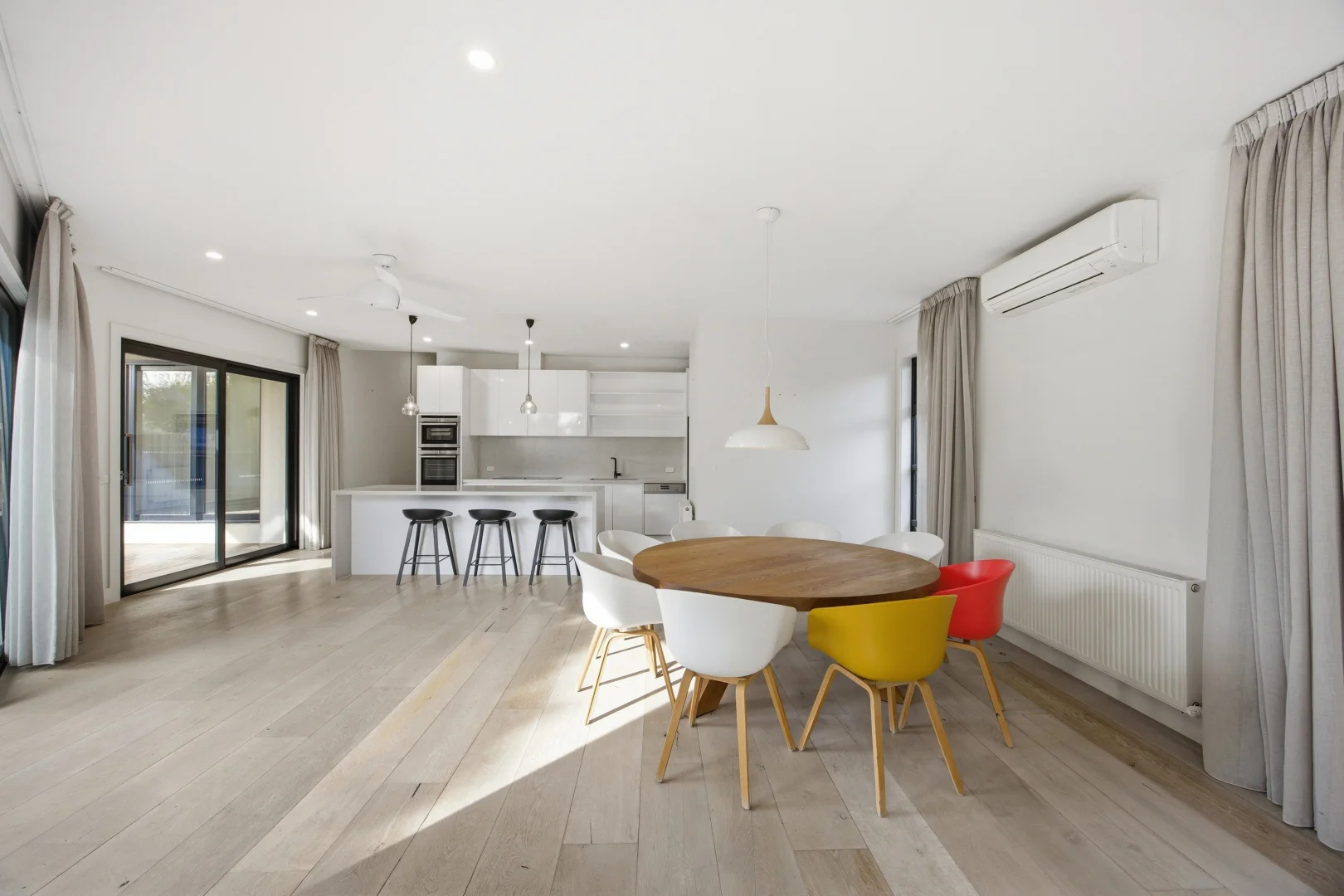 54 Maple Street, Blackburn VIC 3130 photo 3