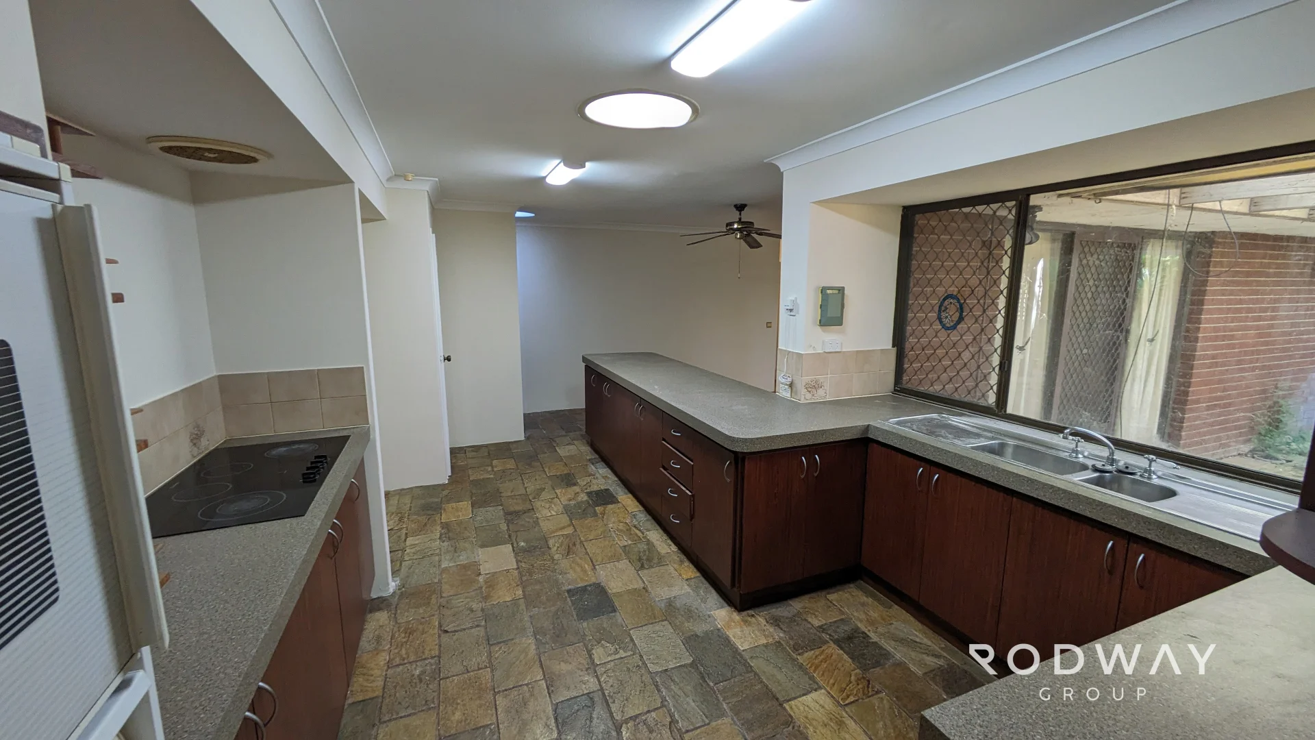 Additional image 10 of 14 Kenton Way, Rockingham WA 6168