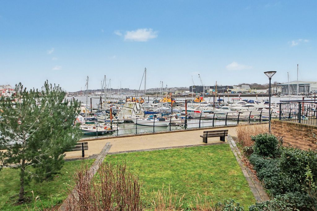 1 bed flat for saleThomas Blake Avenue, Southampton SO14 photo 4