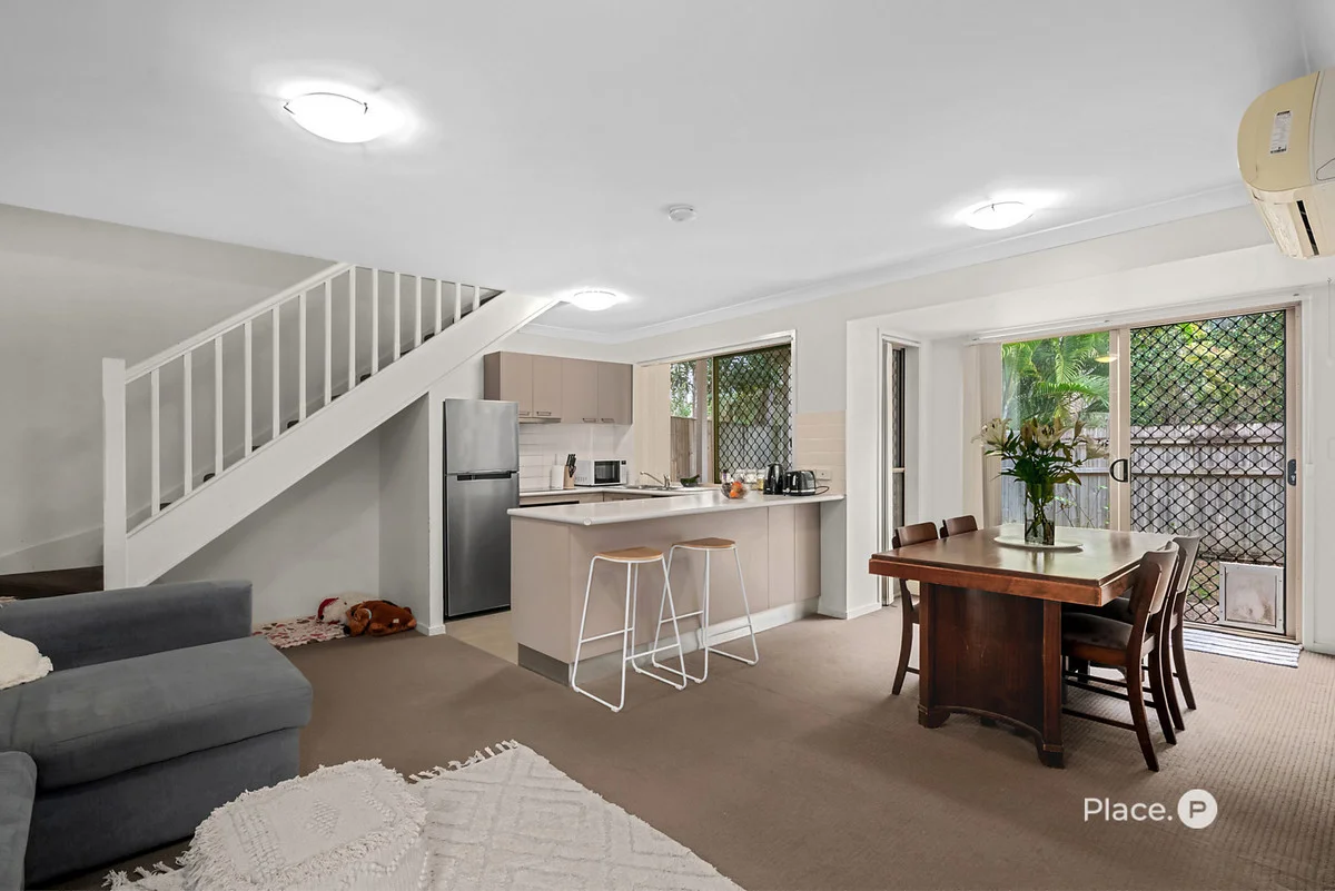 6/30-42 Fleet Drive, Kippa-Ring QLD 4021 photo 2