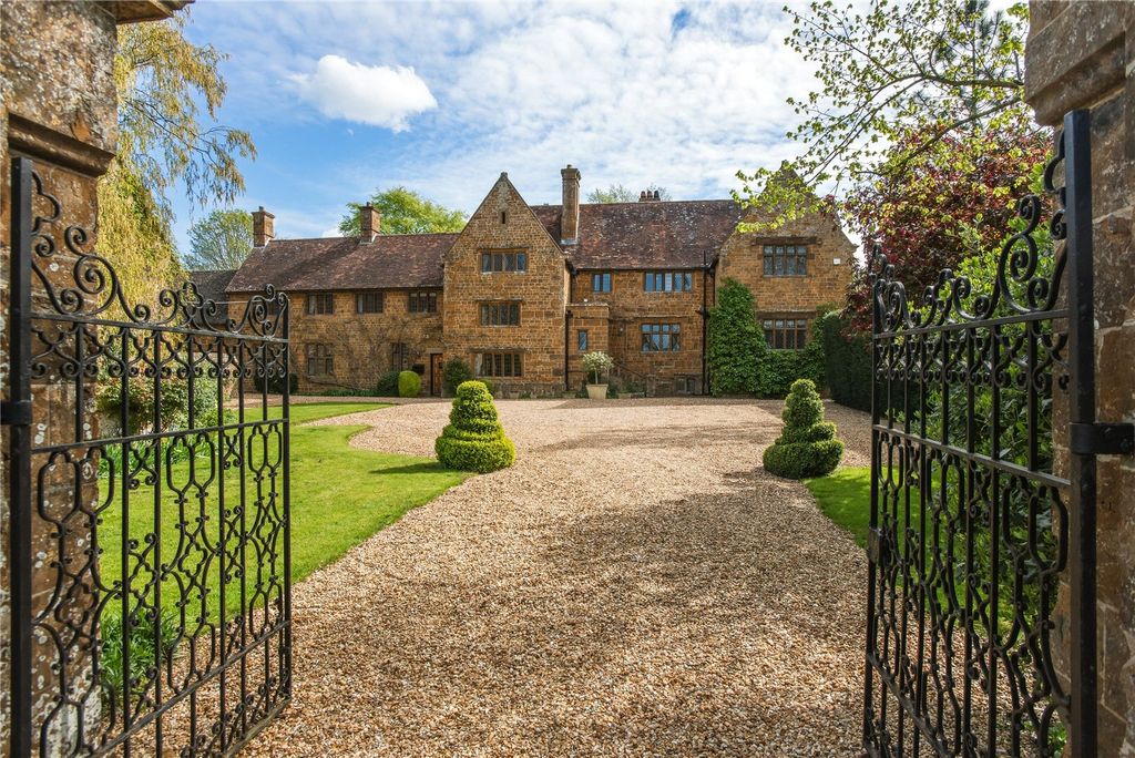 7 bed detached house for saleSoutham, Warwickshire CV47